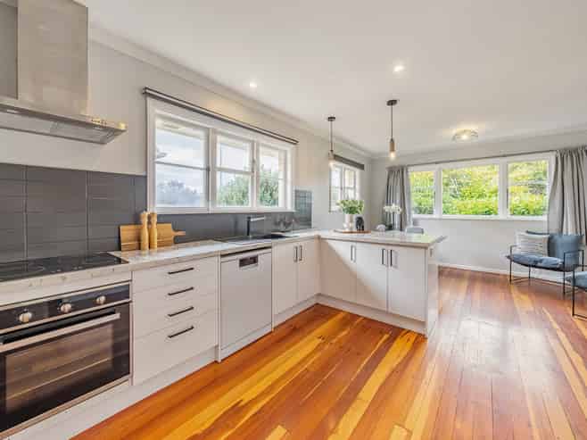 2A Stephen Street, Trentham