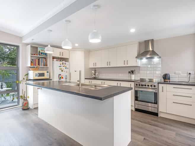 5A Aokautere Drive, Fitzherbert