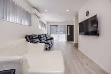 5/97 Great South Road, Manurewa