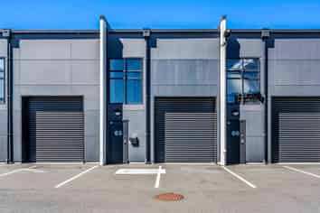 Grab a deal - priced to sell!