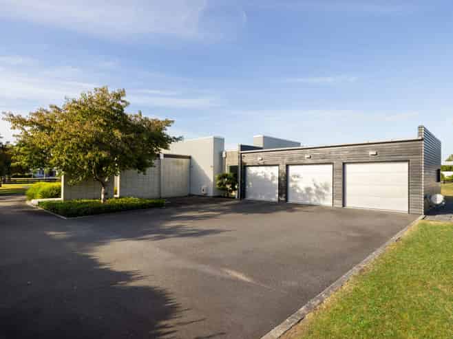 9A River Downs, Horsham Downs