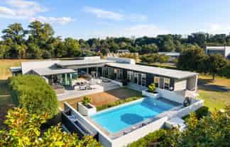 9A River Downs, Horsham Downs