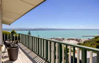 5 Seapoint Road, Bluff Hill