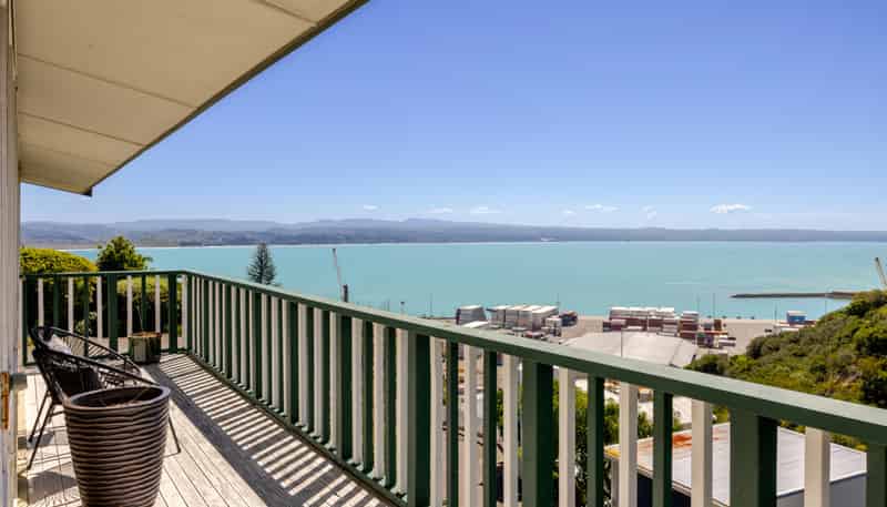 5 Seapoint Road, Bluff Hill