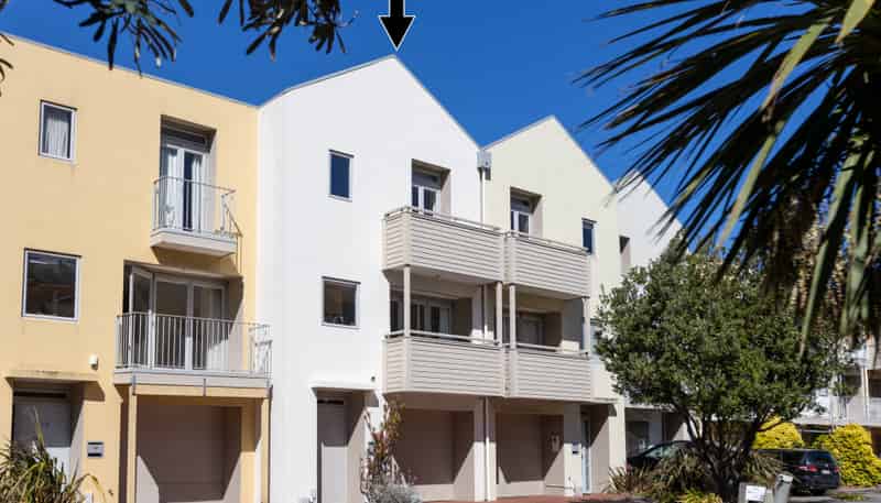 35/305 Evans Bay Parade, Hataitai