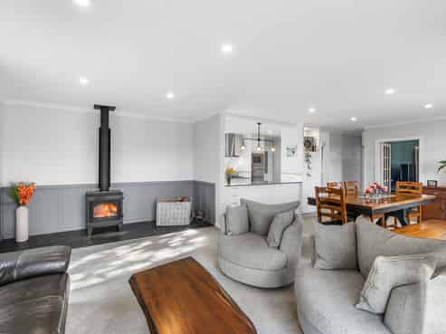 53 Bangor Road, Darfield