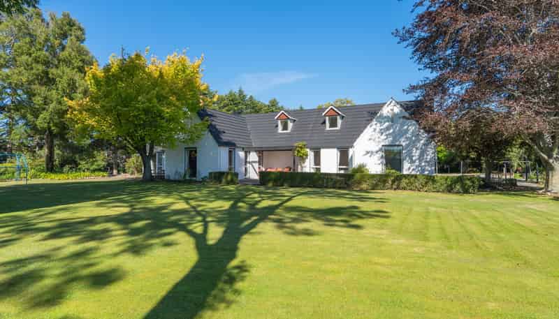 53 Bangor Road, Darfield