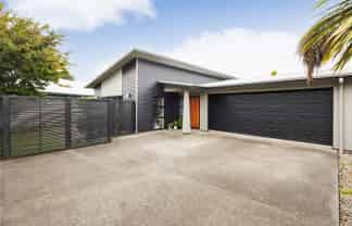 12A Conway Place, Terrace End