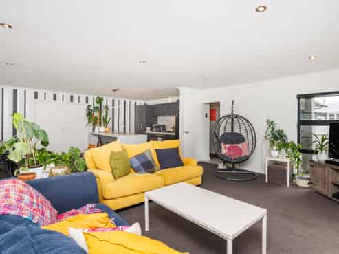 12A Conway Place, Terrace End