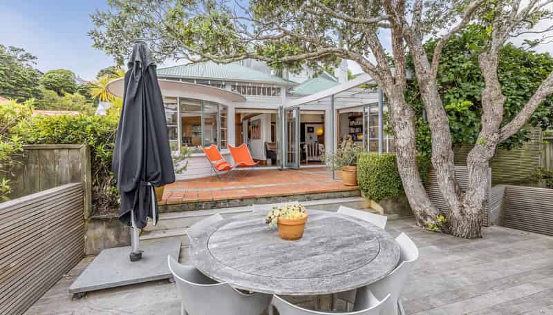 66 Upland Road, Kelburn