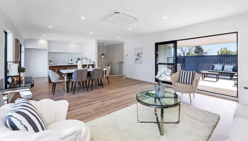 70D Portage Road, New Lynn