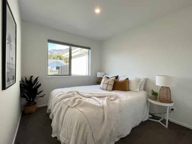 1 George Dr, Lower Shotover