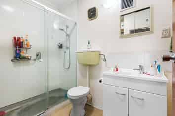 42/70 Hobson Street, Thorndon