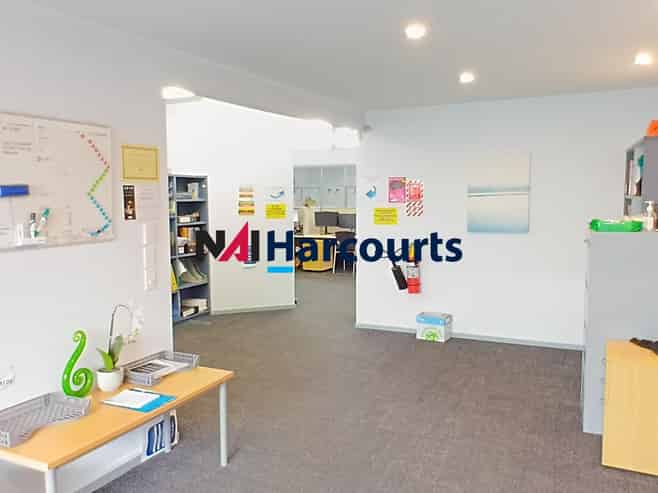 Versatile Office Space - Taharoto Road