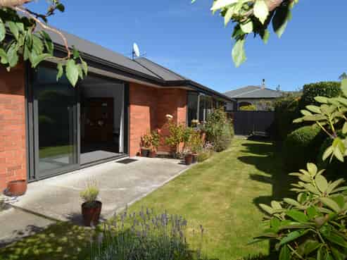 40 Catherine Street, Windsor