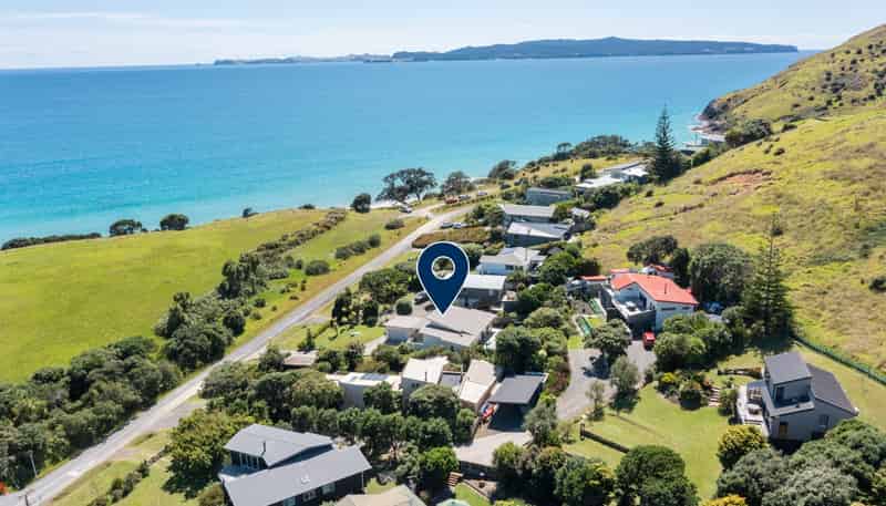 10 Otama Beach Road, Opito Bay