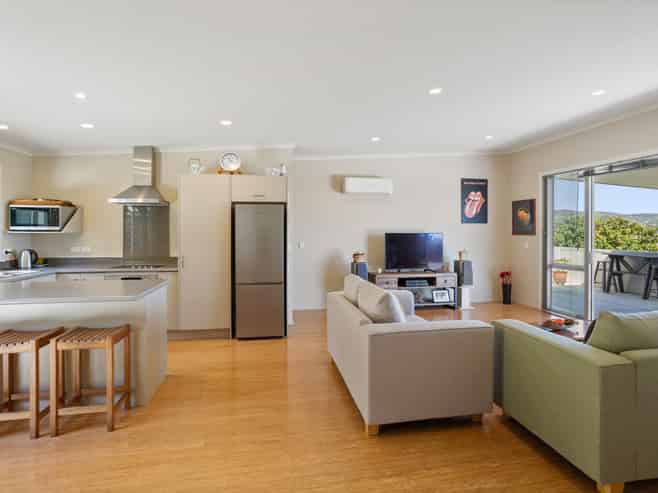 10 Otama Beach Road, Opito Bay