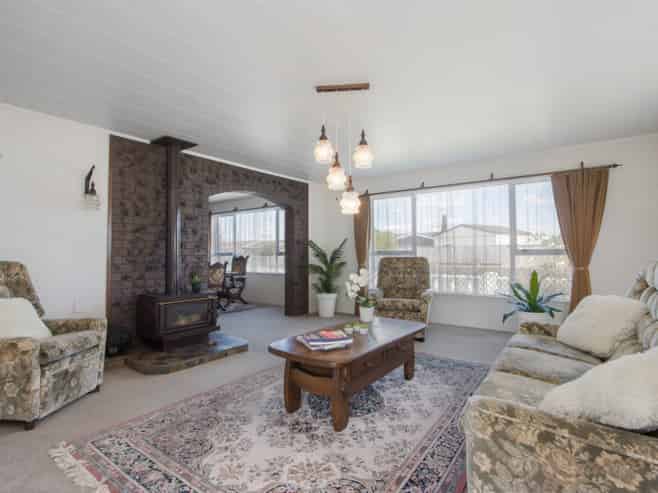 11 Heron Crescent, Katikati