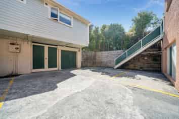 3/50 Cleveland Street, Brooklyn