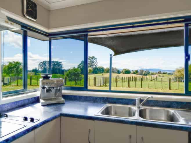 182 Oturoa Road, Hamurana