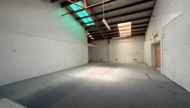 9A Trading Place, Henderson