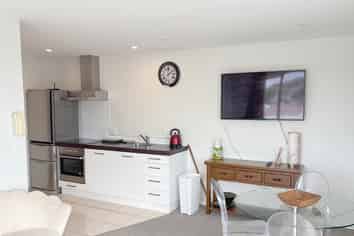 8/318 Barbadoes Street, Christchurch Central