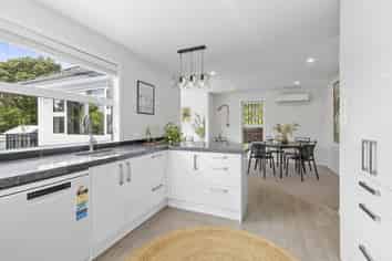 26A Ponsonby Road, Karori