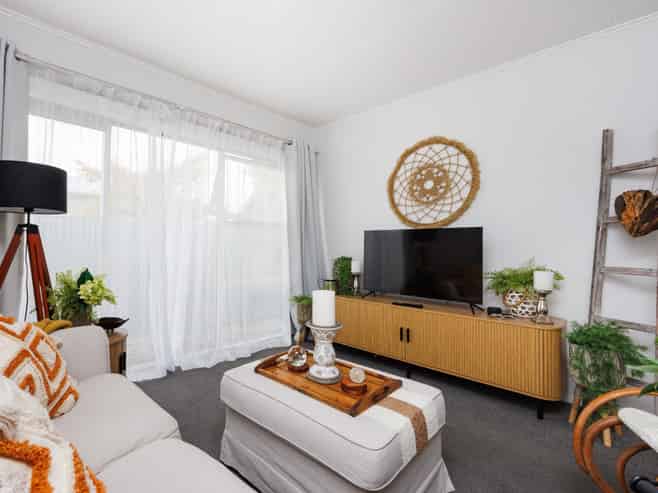 1-3/11  Pascal Street, Palmerston North