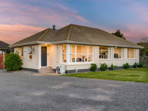 105 Springs Road, Hornby