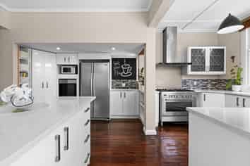 305 Southland Road, Hastings