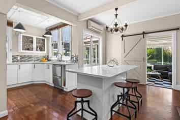 305 Southland Road, Hastings