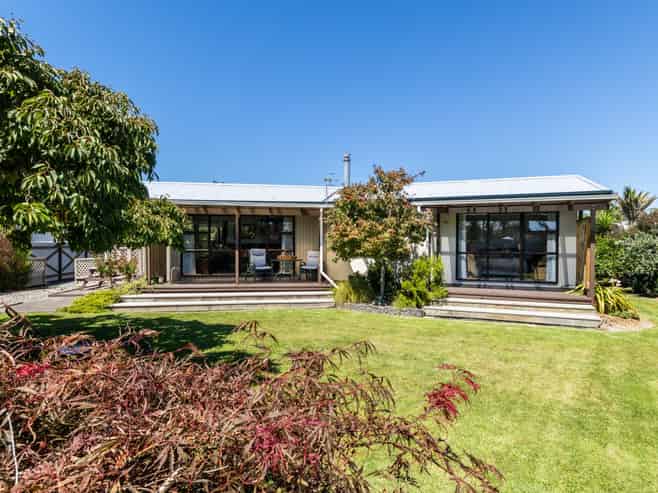 40 Allens Lane, Clive