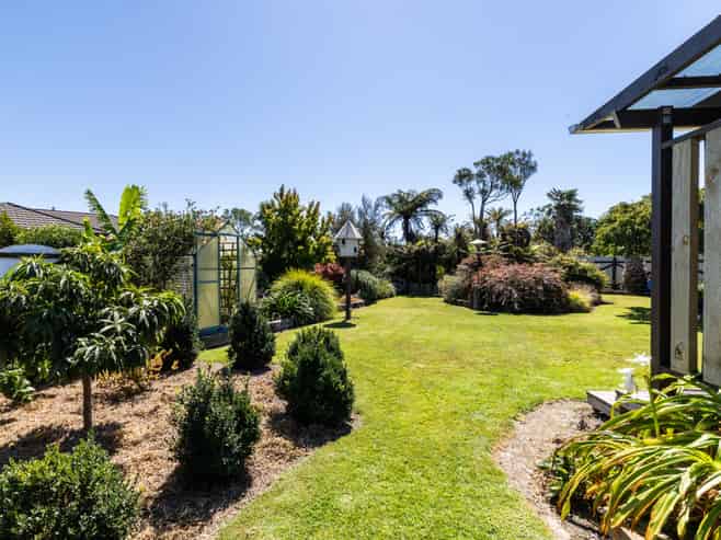 40 Allens Lane, Clive