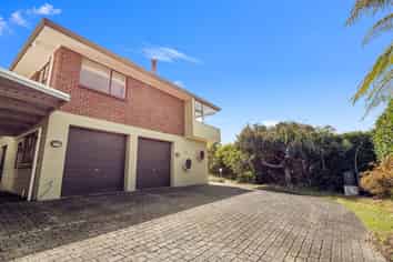 12 Stirling Place, Dinsdale