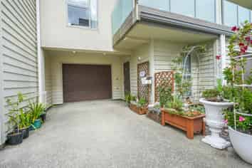 3/147 Albany Highway, Unsworth Heights