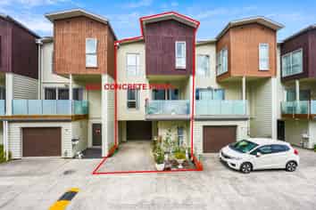 3/147 Albany Highway, Unsworth Heights