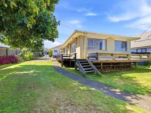 2/26 Haughey Avenue, Three Kings