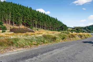 353 Mataikona Road, Mataikona