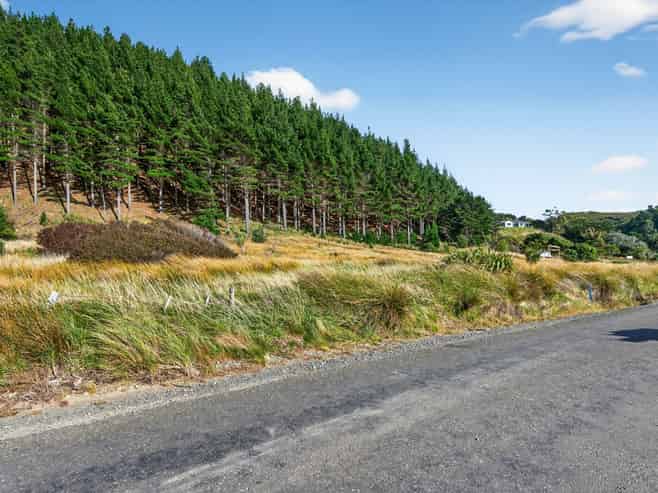 353 Mataikona Road, Mataikona