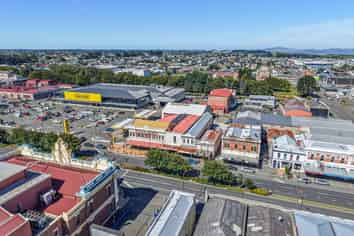 Size matters in Tay St