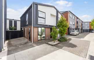 13 Marumaru Lane, Manurewa