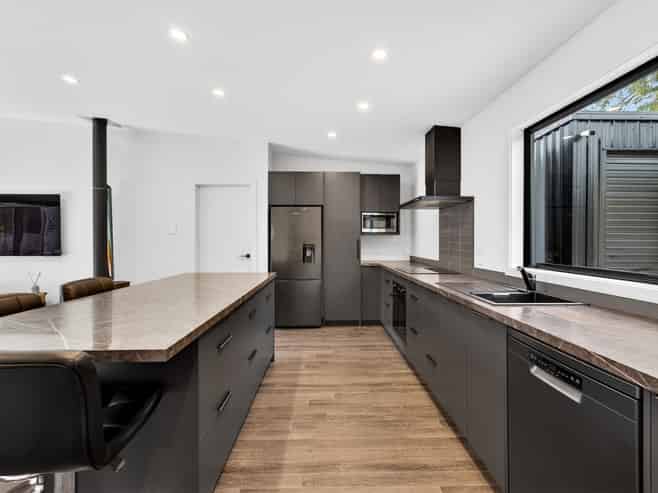 607A Williams Street, Mahora