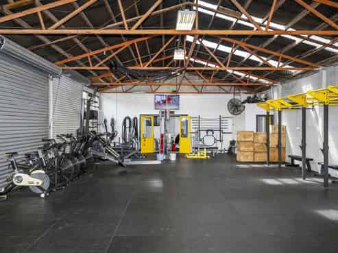 Great entry into Pukekohe's commercial market