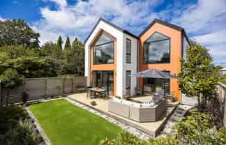 5 Nursery Lane, Belleknowes