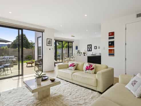 5 Nursery Lane, Belleknowes