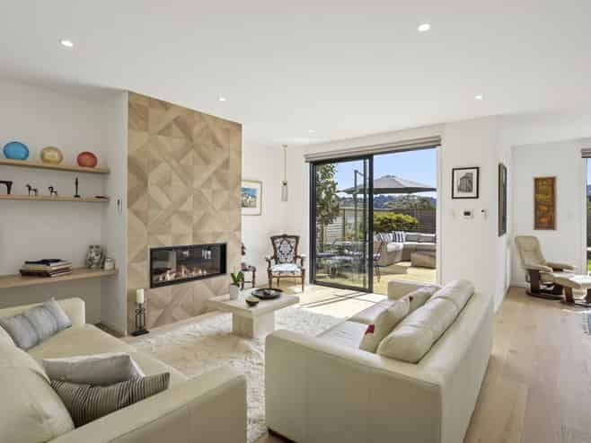 5 Nursery Lane, Belleknowes