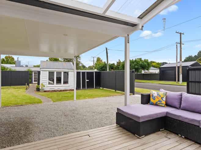 42 Valley Road, Mangapapa