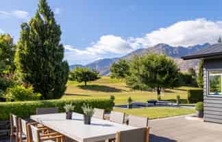 45 Ferry Hill Drive, Lower Shotover