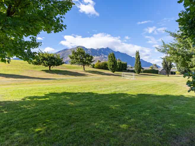 45 Ferry Hill Drive, Lower Shotover
