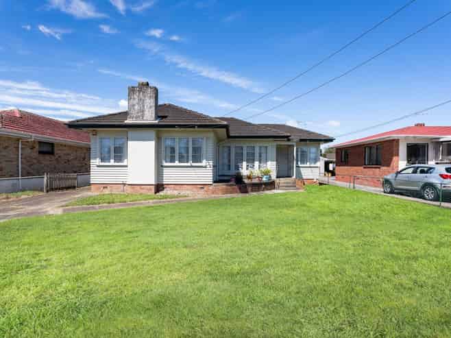 14 Charles Street, Papatoetoe